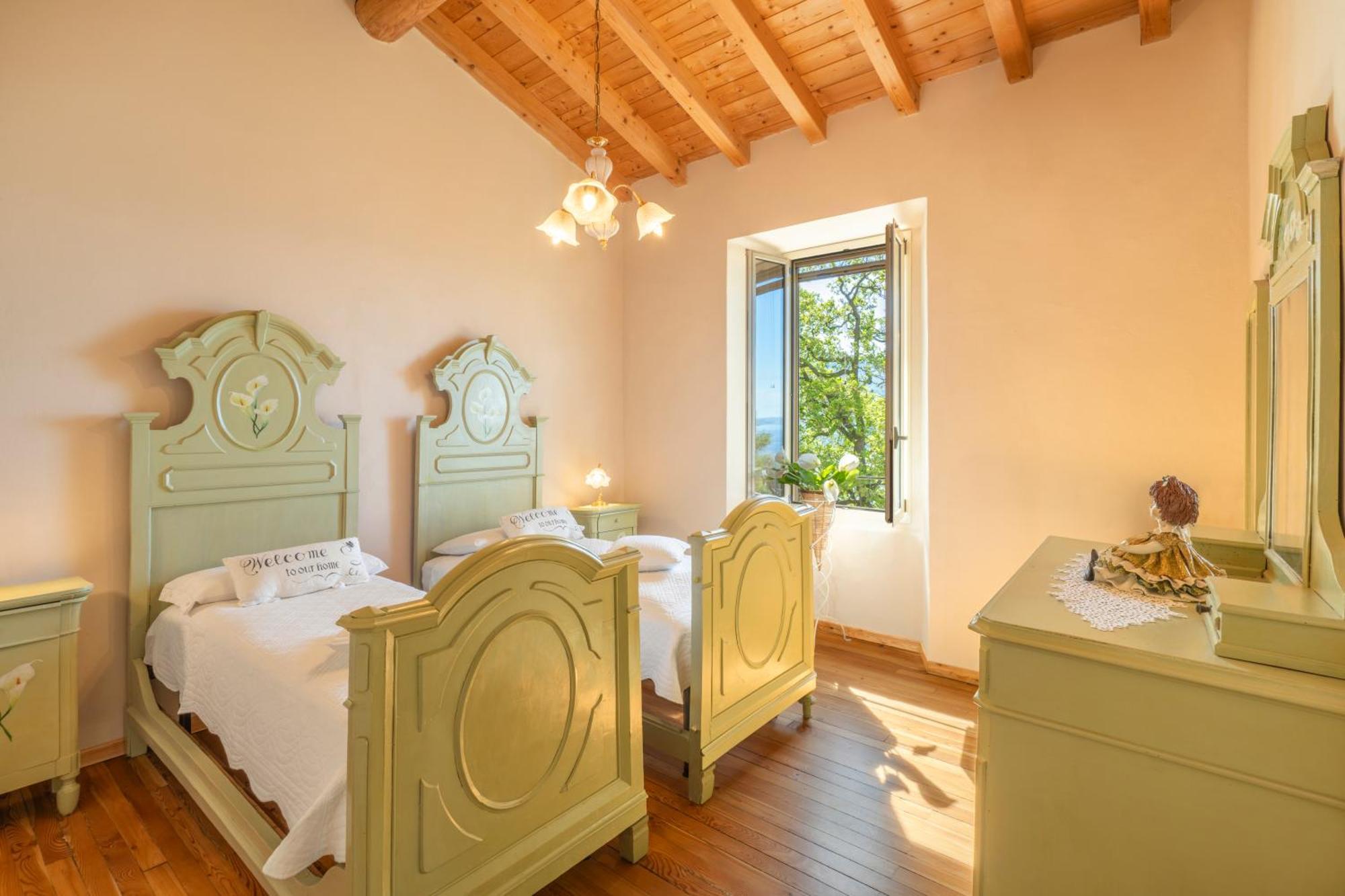 Piccola Meraviglia Sul Garda Muslone Luaran gambar