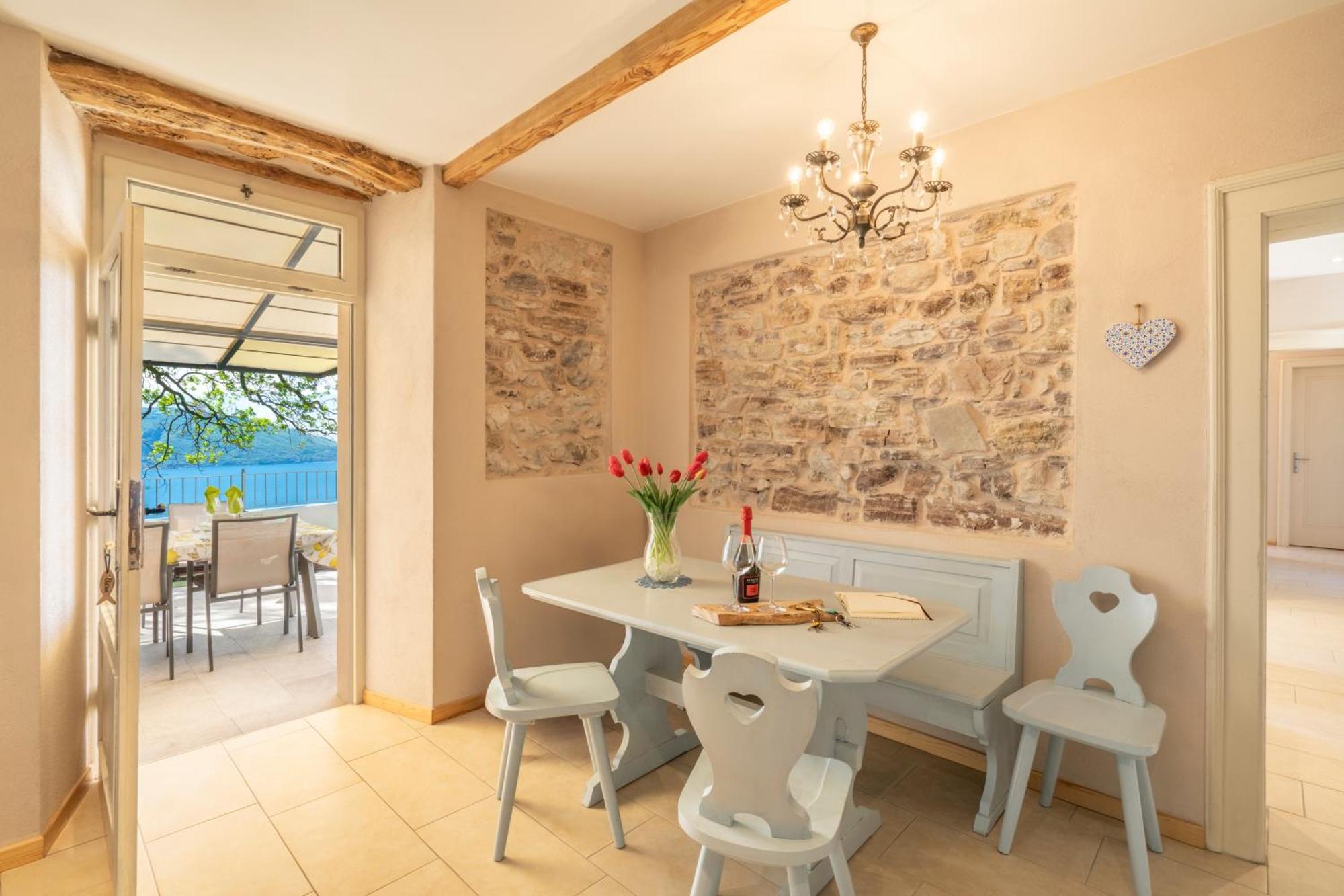 Piccola Meraviglia Sul Garda Muslone Luaran gambar