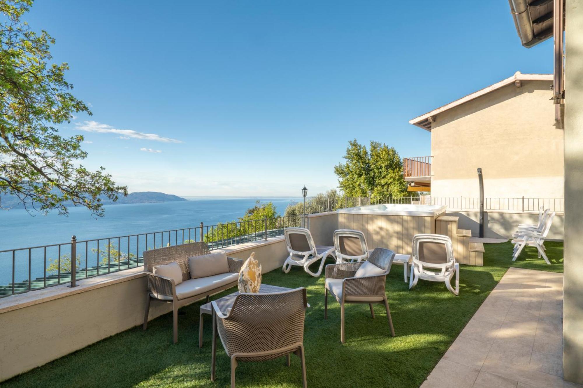 Piccola Meraviglia Sul Garda Muslone Luaran gambar